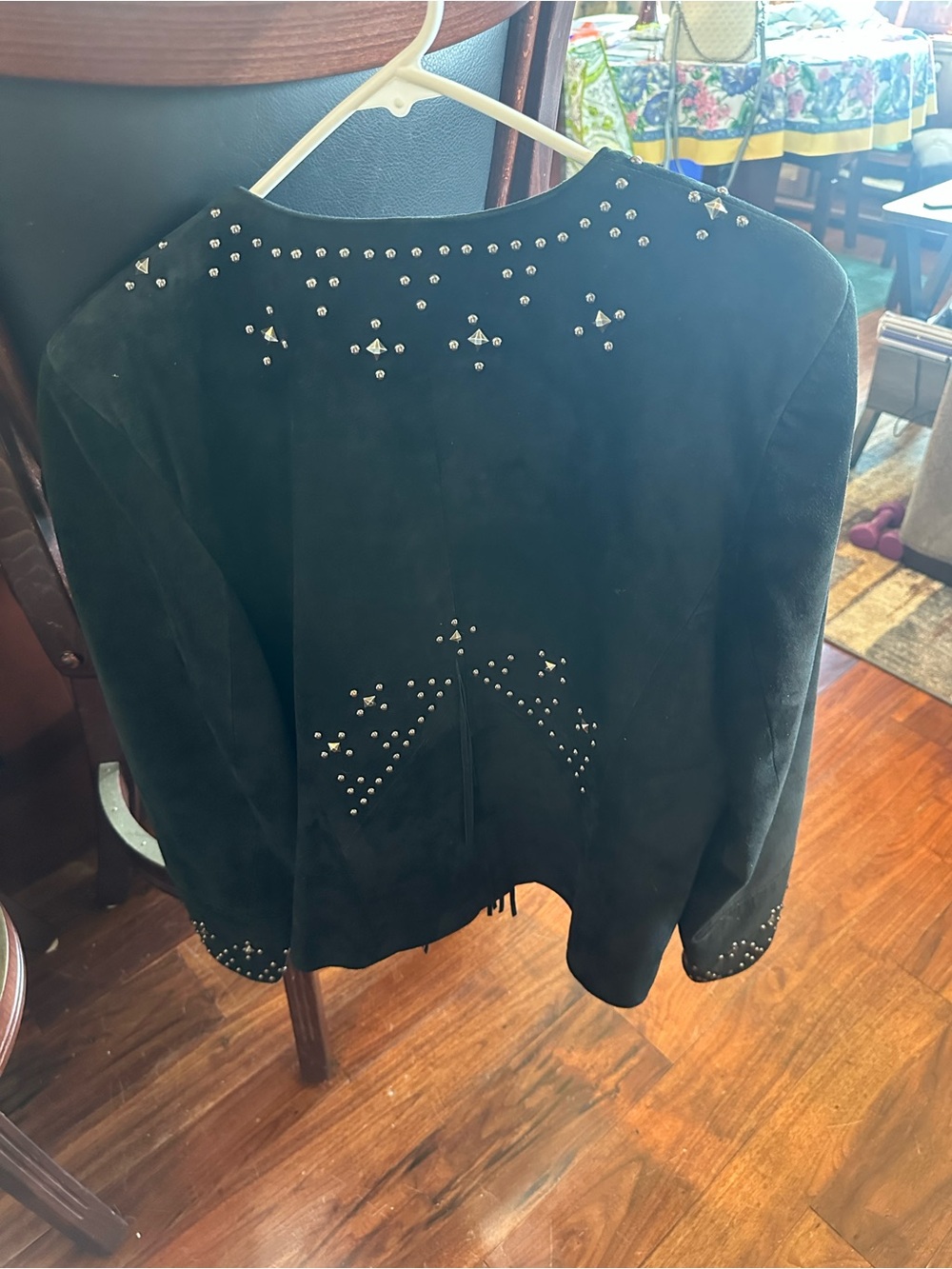 Western-Style Fringe Studded Black Suede Jacket - Picture 10 of 14